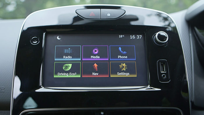 Renault Clio 2018 media interface